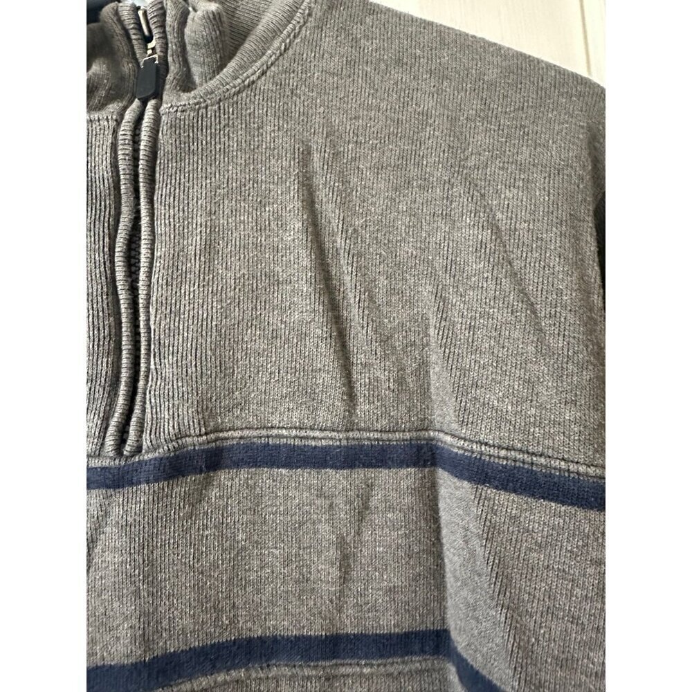 Arrow men’s size medium, long sleeve gray sweater - Picture 4 of 8